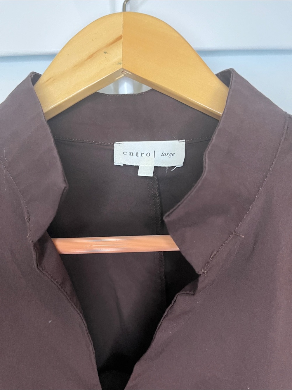 entro Brown Collarless Short-Sleeve Button-Down Shirt L - Picture 2 of 9